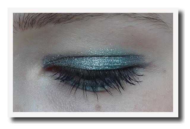 Aqua make up avec les metallic eye mousse d’Hema ! Elf, Urban Decay, Costal Scents, Mac