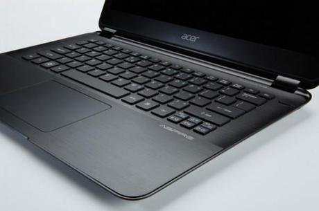 Acer Aspire S5 Ultrabook 1 600x399 Acer Aspire S5 en approche, mise à jour Ivy Bridge pour le S3