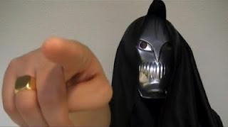 The Dark -  Le défenseur de la justice... Enfin il essaye !