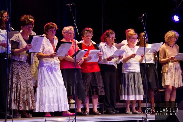 BAL FOLK AU PALAIS DES CONGRÈS