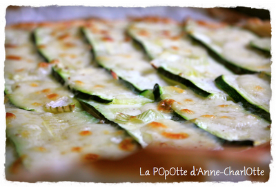 Tarte CrOustillante COurgette Burrata