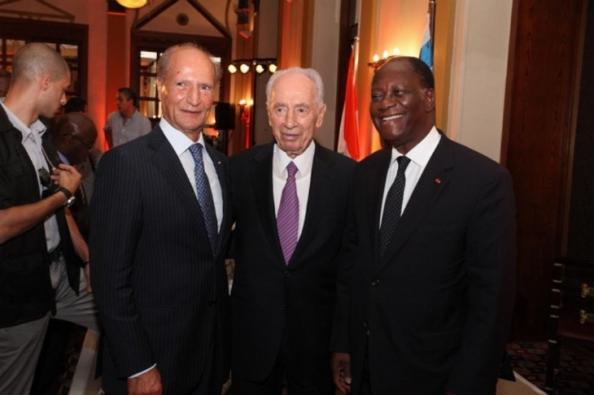 SEM Shimon Peres reçoit à déjeuner son homologue ivoirien, S.E.M. Alassane Ouattara 