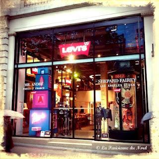 Shepard Fairey et Mr André, rencontre au Levi’s Store des Champs Elysées Shepard Fairey et Mr André, rencontre au Levi’s Store des Champs Elysées