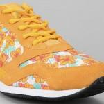 urban-outfitters-new-balance-205-4