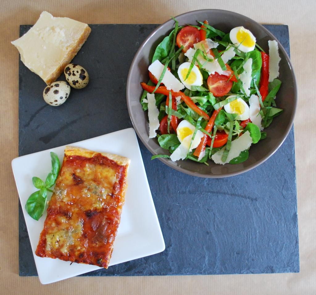 Salade de pousses d’épinard et pizza maison