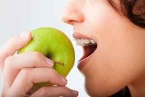 Anti-OBÉSITÉ: Pourquoi il faut croquer la pomme avec la peau  – PLoS ONE