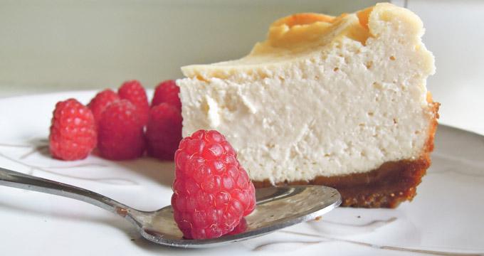 Cheesecake à l’italienne chocolat blanc & framboises – Homemade