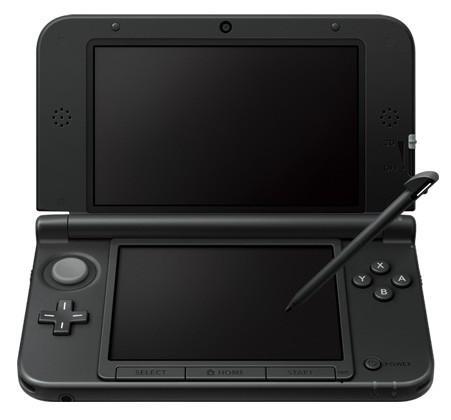 Nintendo annonce l'arrivée de la 3DS XL en images