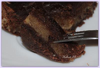 Meringue au chocolat fourrés de creme d'amande, sans gluten.