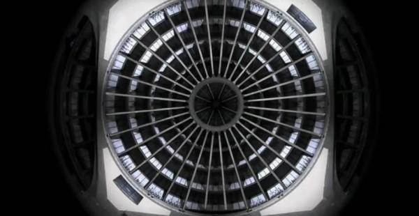 Omicron: Projection Mapping à 360 dégrés en Pologne