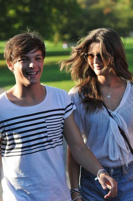 One+Direction's+Louis+Tomlinson+and+girlfriend+Eleanor+Calder%0Atake+a+romantic+stroll+on+a+sunny+d
