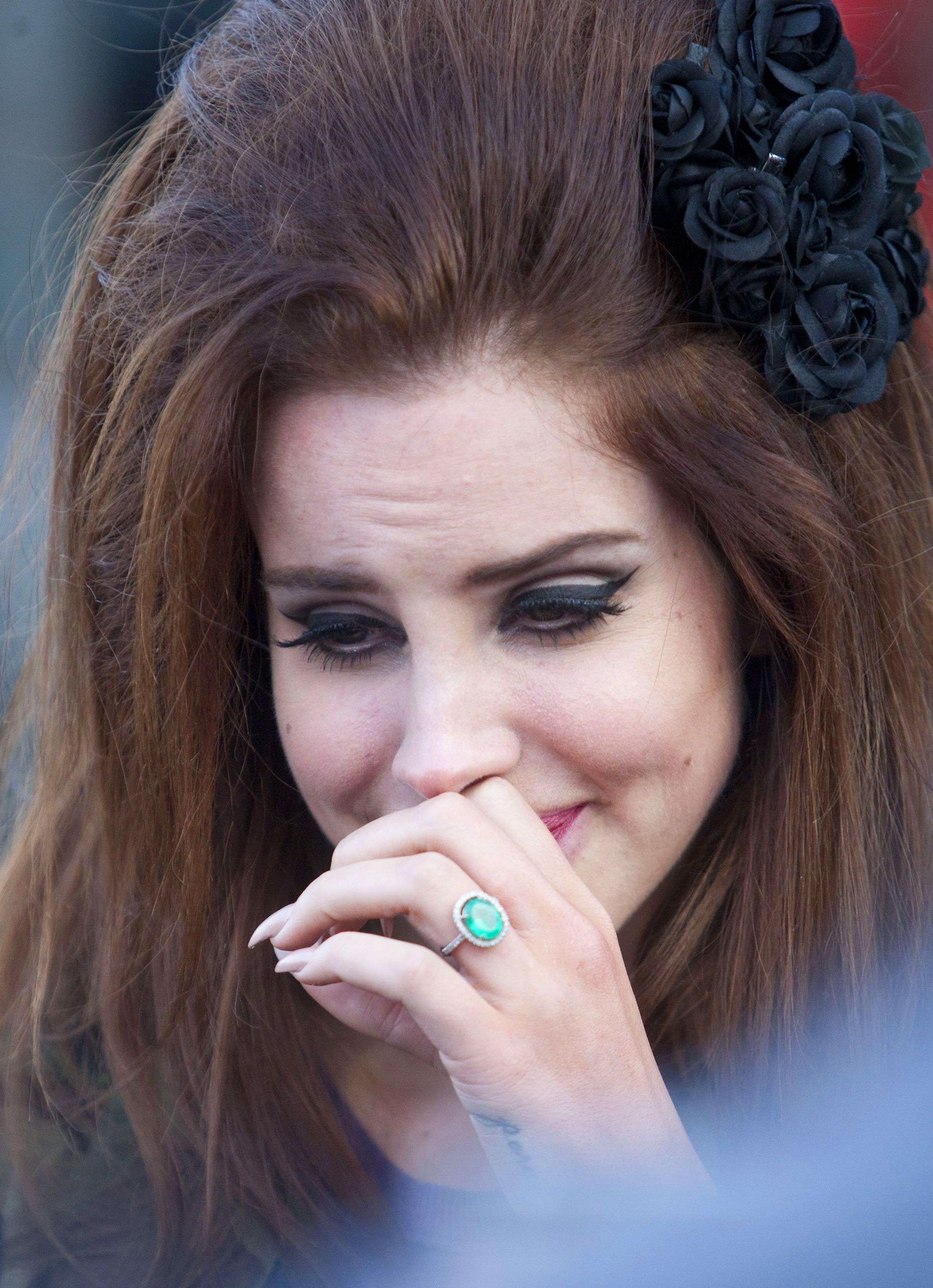 La nouvelle coiffure de Lana Del Rey : on en dit quoi ?