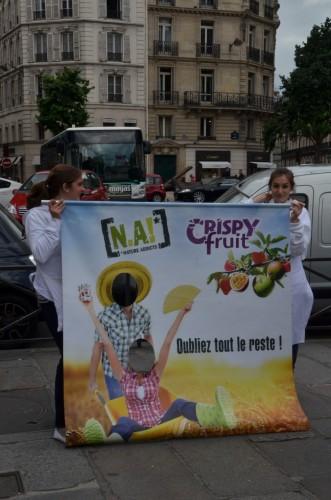 La pub du jour : Distribution de fruits à la Défense [NA]