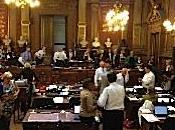 Conseil municipal vous voulez guerre ..."