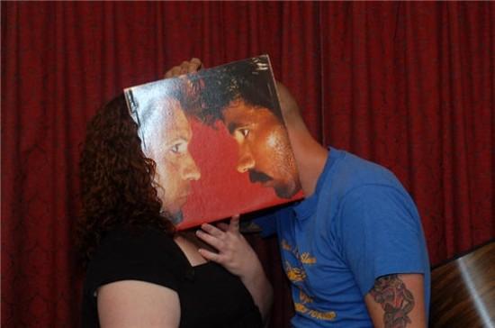 SleeveFace, changer de tête grâce à un vinyle