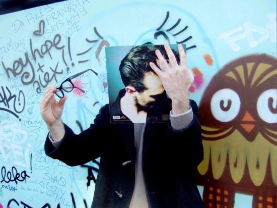 SleeveFace, changer de tête grâce à un vinyle