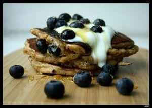 oatmeal et blueberry pancakes