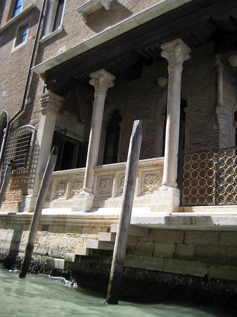 On continue la balade