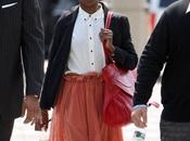 L'image Lauryn Hill jugée coupable pour avoir payés impots