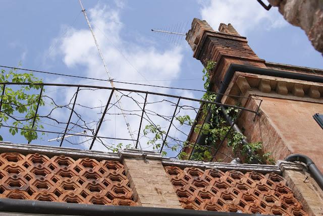 Merci à tous pour vos derniers commentaires ; bon dimanche !