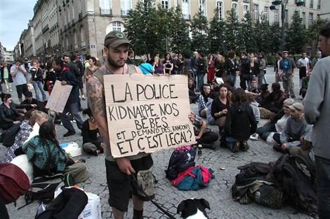 Mobilisation pour sauver les chiens des punks à Rennes