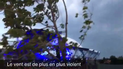 Les Eurockéennes de Belfort - Kavinsky sous l'orage - vidéo