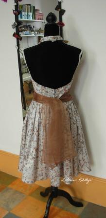 2012-05-307 Robe Vintage en Wax