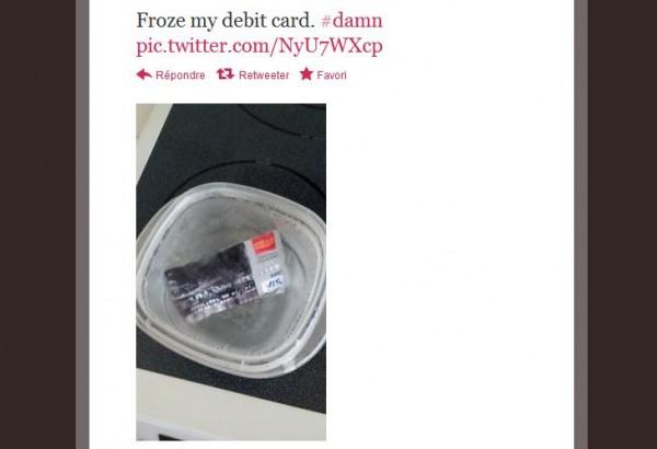 Un compte Twitter qui recense les cartes de crédit