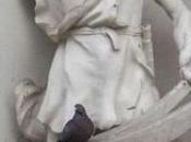 crise, monarchie, sport....et petit grain folie!