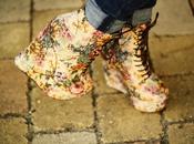 Tapisserie mémé pied