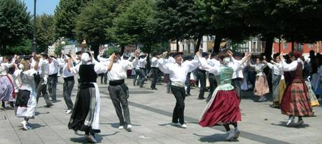 Fete Basque Caractère Original Au rythme des musiques de nos régions