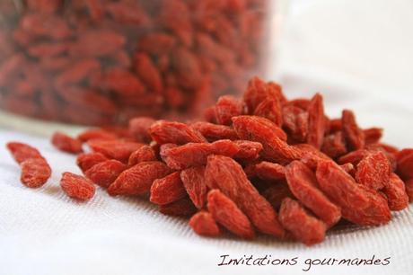 MOELLEUX AU CHOCOLAT BLANC ET AUX BAIES DE GOJI