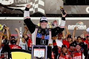 NASCAR SCS / Tony Stewart remporte le 2012 ‘Best Driver’ ESPY Award