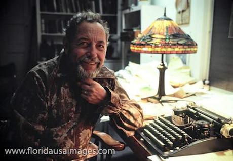 Des auteurs célèbres et leurs machines à écrire