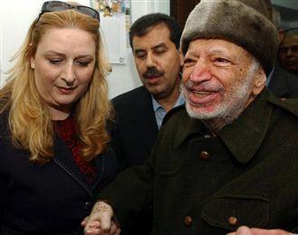 La veuve de Yasser Arafat veut déposer plainte en France pour empoisonnement