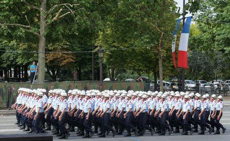Pompiers de Paris défilé 14 juillet lutetiablog lutetia blog