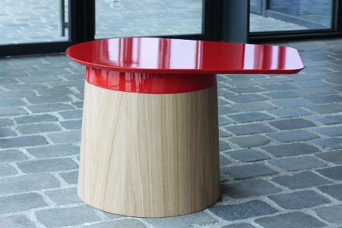 Caps la table à visière par Ludovic Renson