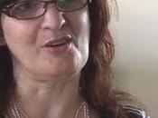 Enfant autiste maltraite: mere poursuit