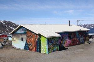 mural Kangiqsujuaq Youth House graffiti grand nord maison des jeunes murales