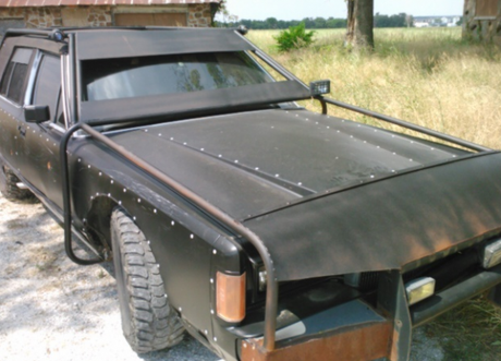 À vendre : voiture de survivant de l’apocalypse zombie