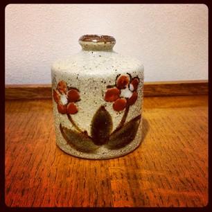 Tout petit vase - espèce de soliflore - provenant du Japon