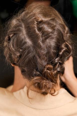 Lovely-Ways-to-Style-Your-Hair-this-Summer