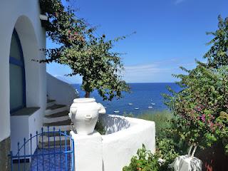 Les îles éoliennes en 54 photos (2) : Panarea et Stromboli