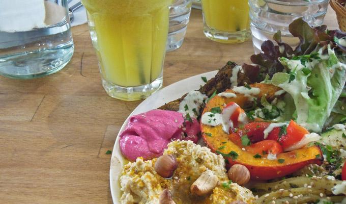 L’heure du déjeuner chez Soya – Paris 11