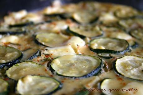 CLAFOUTIS AUX COURGETTES ET AU FROMAGE FRAIS