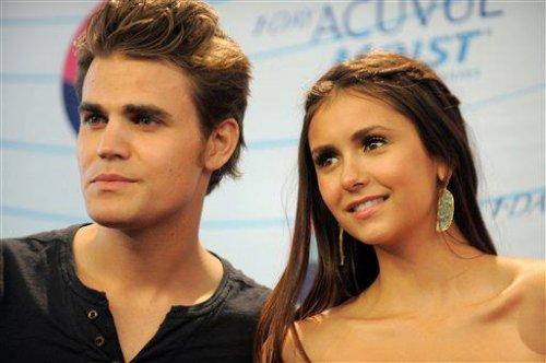 255370_416625868374610_1784015196_n