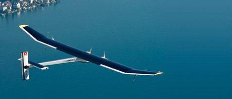 L’avion à énergie solaire « Solar Impulse » rentre en suisse L’avion à énergie solaire « Solar Impulse » rentre en suisse