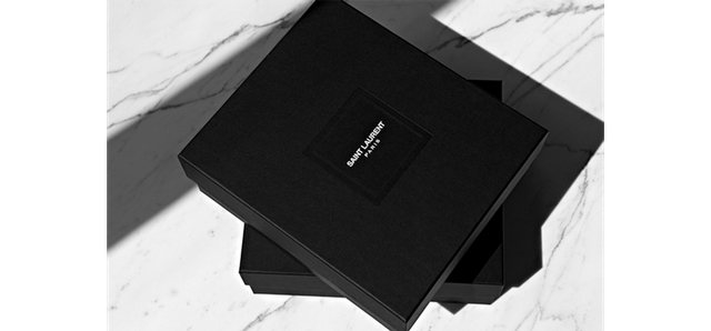 Yves Saint Laurent s'offre une nouvelle image de marque