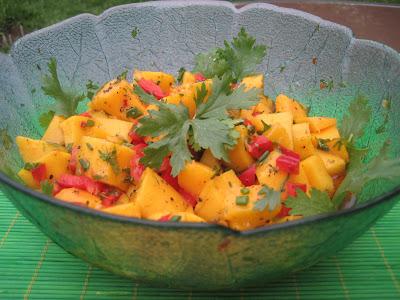 Salade de mangue ensoleillée