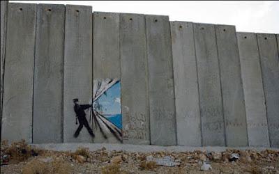 Street Art : Banksy en Palestine - Projet Santa's Ghetto - juillet 2005